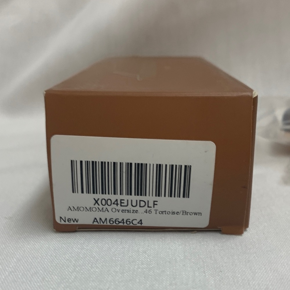 Tortoise Shell Sunglasses NWT - image 3